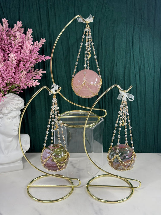 Dewdrop Hanging Sphere Stand