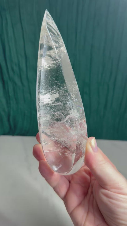 Lemurian Teardrop